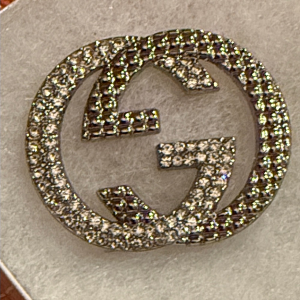 Fashion Jewelry Silver Crystal Embellished Brooch - Picture 8 of 9